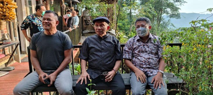 Amien Rais dan Gatot...