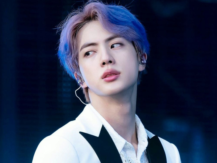 Jin BTS Luruskan Rumor...