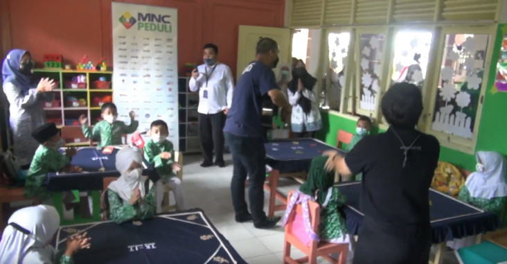 Kunjungi Yayasan Nurul...