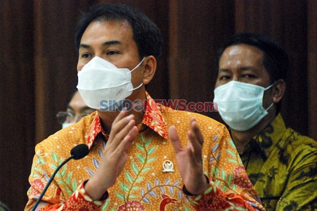 Hari Ini, Azis Syamsuddin...