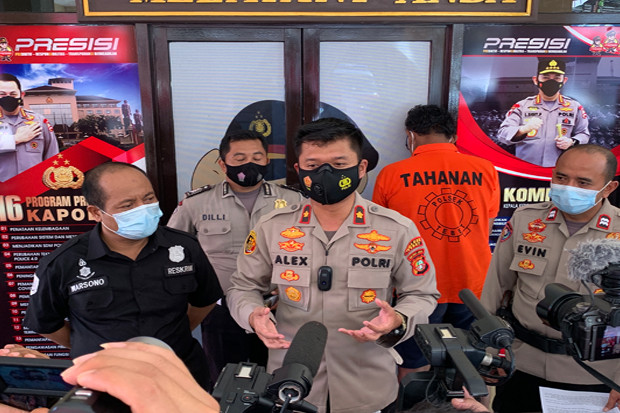 Penebar Paku di Jalan...