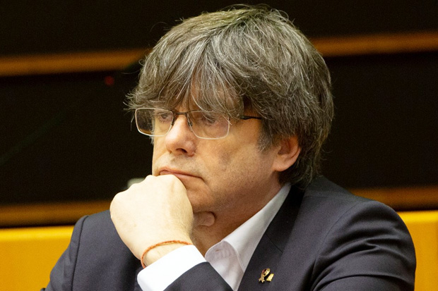 Mantan Pemimpin Catalan...
