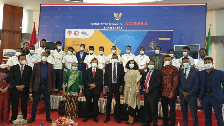 Pertama Kali Terjadi,...