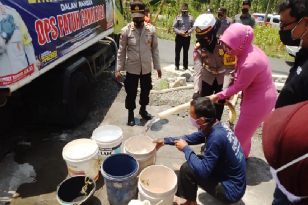 Atasi Kesulitan Air...