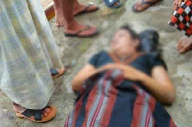 Terpeleset, Seorang...