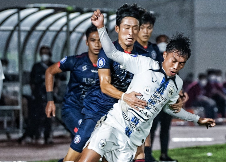 Hasil Liga 1 Arema vs...