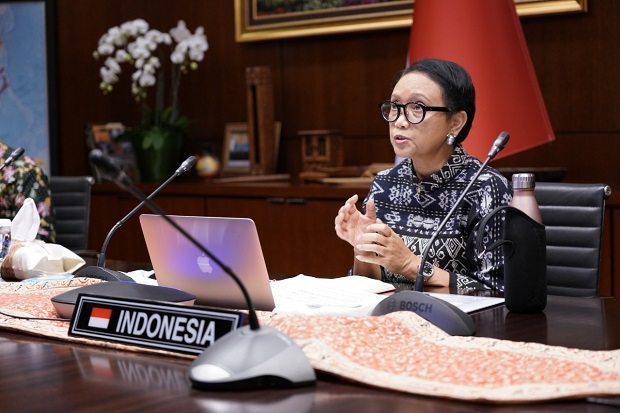 Menlu Minta Sejumlah...