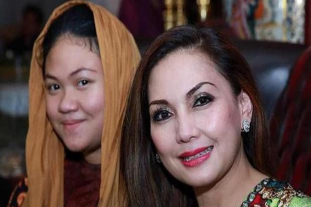 Anak Nia Daniaty Diduga...