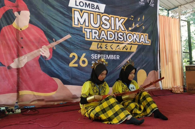 Kembangkan Musik Tradisional,...