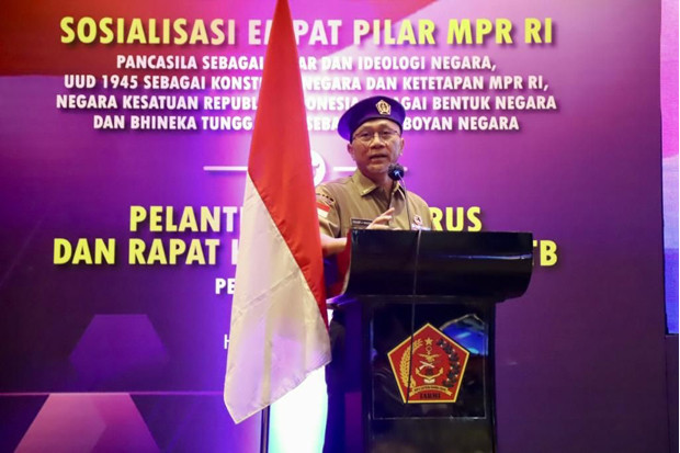 Berkunjung ke NTB, Zulhas...