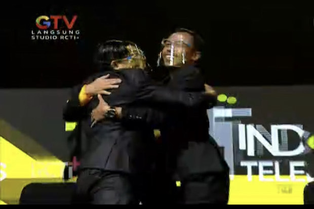 Sinetron TOP Sabet Piala...
