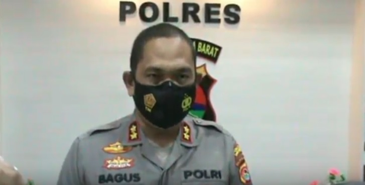 Oknum Polisi yang Todongkan...