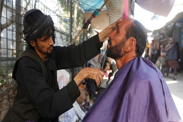 Taliban Larang Cukur...