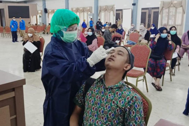 Daftar CPNS, Warga Maros...