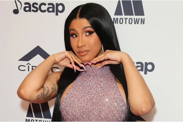 Cardi B Bikin Heboh!...