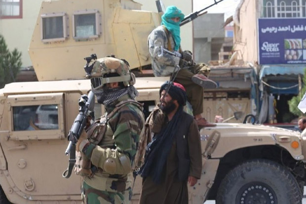 Taliban Temukan Gudang...