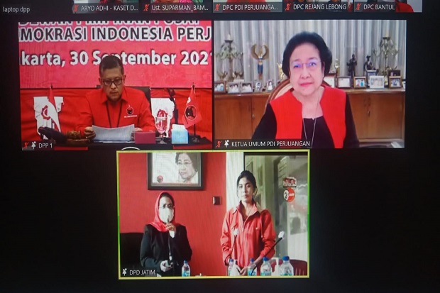 PDIP Serahkan Dana Tali...