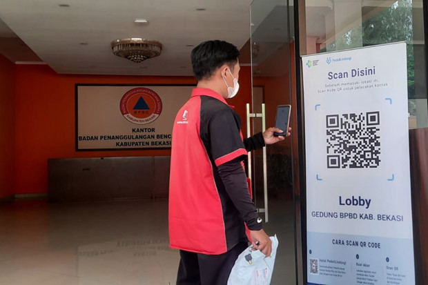 Masuk Kantor Pemerintahan...