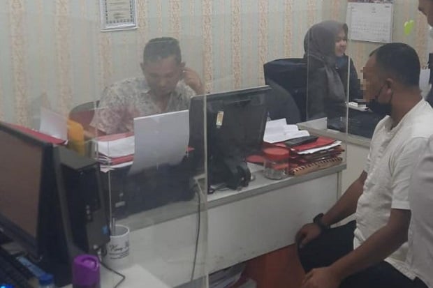 Setubuhi Gadis 12 Tahun...