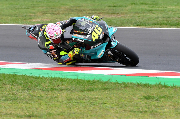 Valentino Rossi Batal...