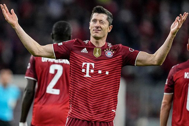 Lewandowski si Jago...