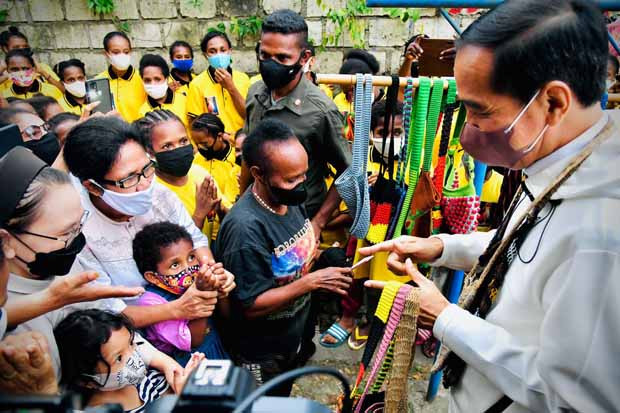 Tiba di Papua, Jokowi...