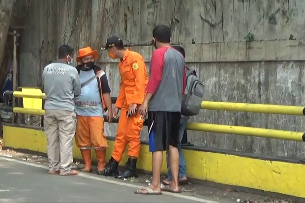 Bocah Hanyut di Gorong-gorong...