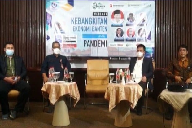 Pertumbuhan Ekonomi...