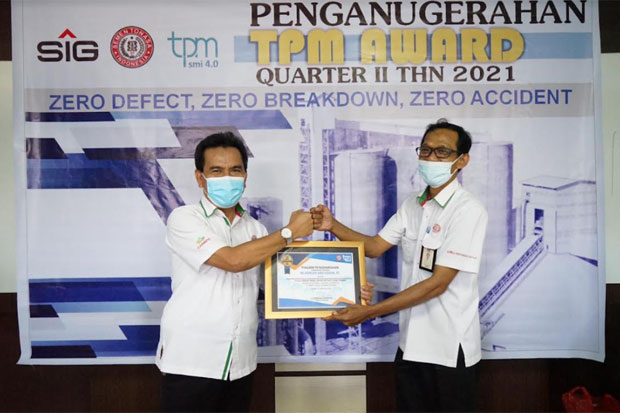 Lewat TPM Award, Semen...