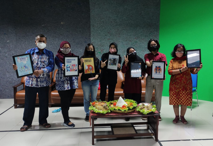 Milad Ilkom UNY Luncurkan...