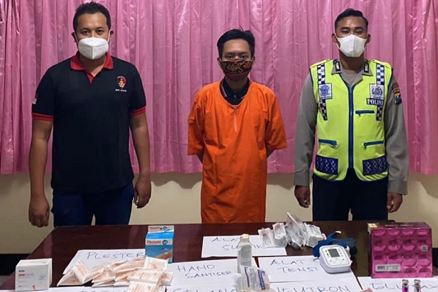 Buka Layanan Suntik...