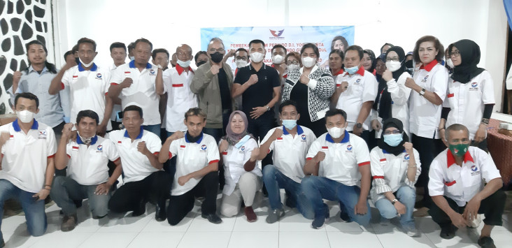 Panaskan Mesin Partai,...