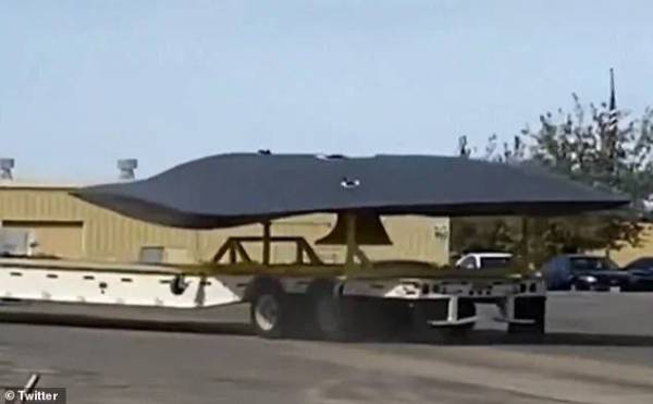Diangkut Truk, UFO Ditangkap...