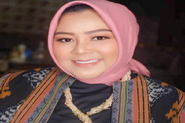 Tenun Nusantara, Jati...
