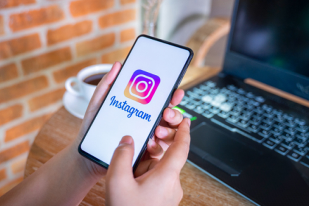 Cara Ganti Tema DM Instagram...