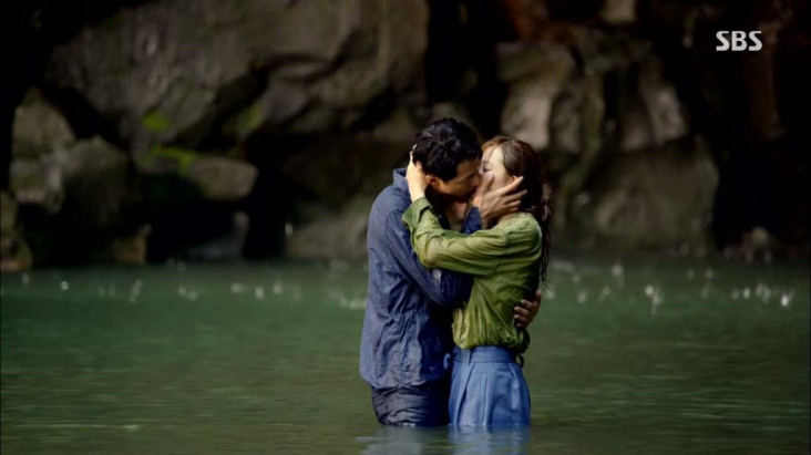 10 Adegan Ciuman Drama...