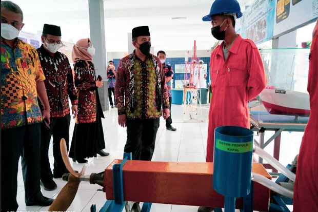 Bangun SDM Rebana, Jabar...