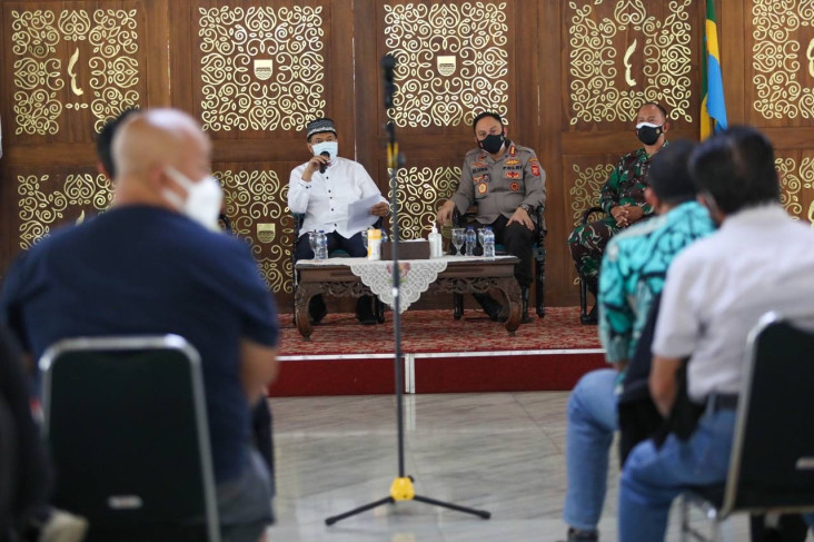 Atasi Masalah Banjir...