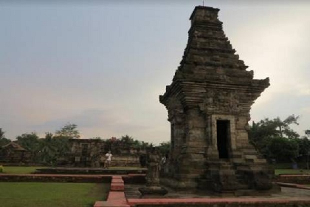 Kasus COVID-19 di Blitar...