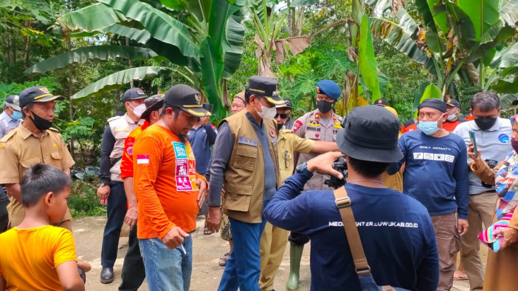 Korban Banjir dan Longsor...