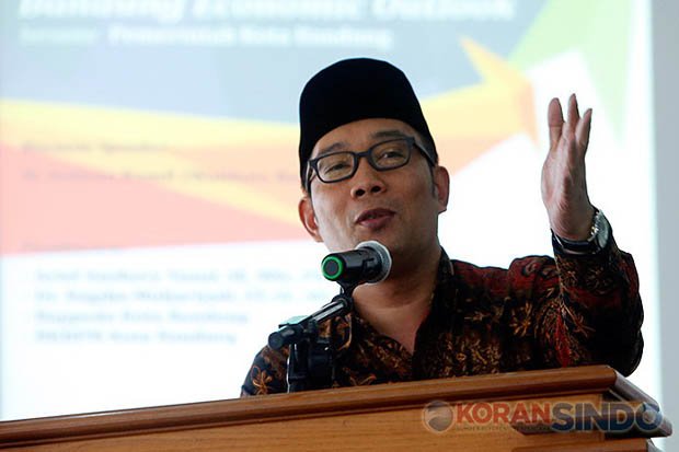 Ridwan Kamil Pertimbangkan...