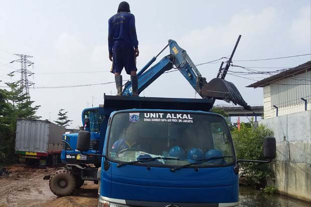 Antisipasi Banjir, Lumpur...