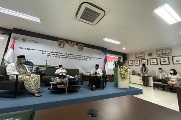 Lulung Minta Anies Fasilitasi...