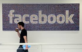Facebook Down, Ahli...