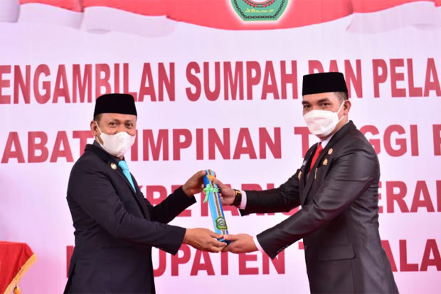 Dilantik, Hasbi Jadi...