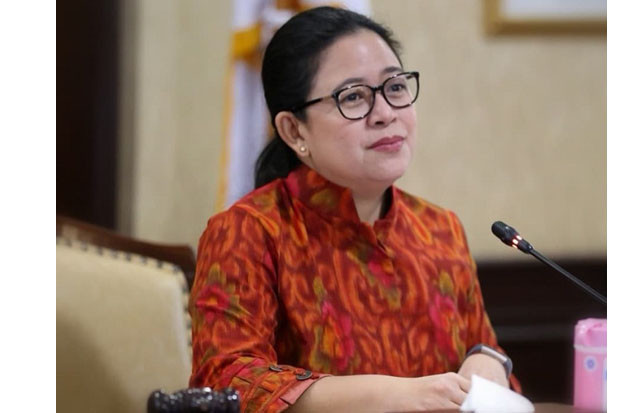 DPR Gelar Rapat Paripurna...