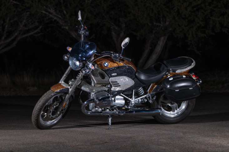 Bikin Silau, BMW R 1200...