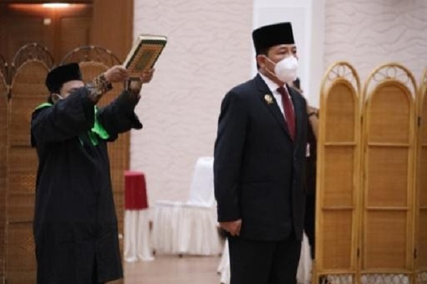 Irjen Pol Sutanto Resmi...