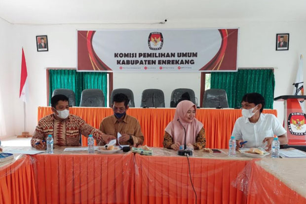 Rapat Pleno DPB Periode...