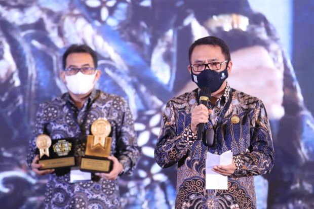 Jasa Raharja Raih Golden...